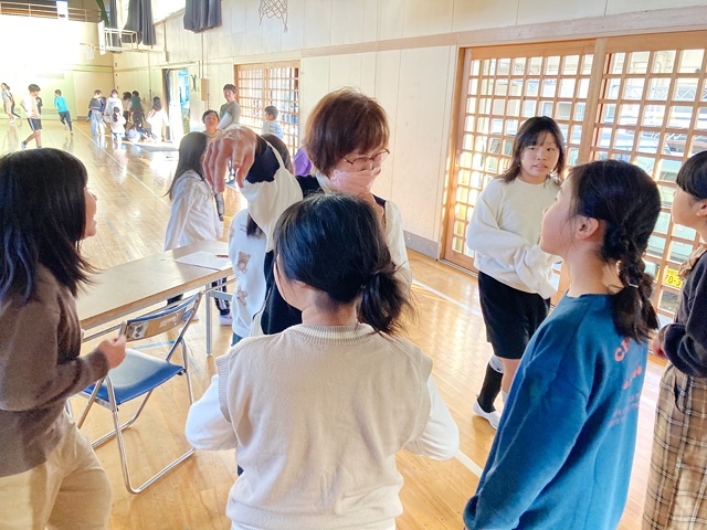 小学4年生福祉授業『私たちが誰かのためにできること』